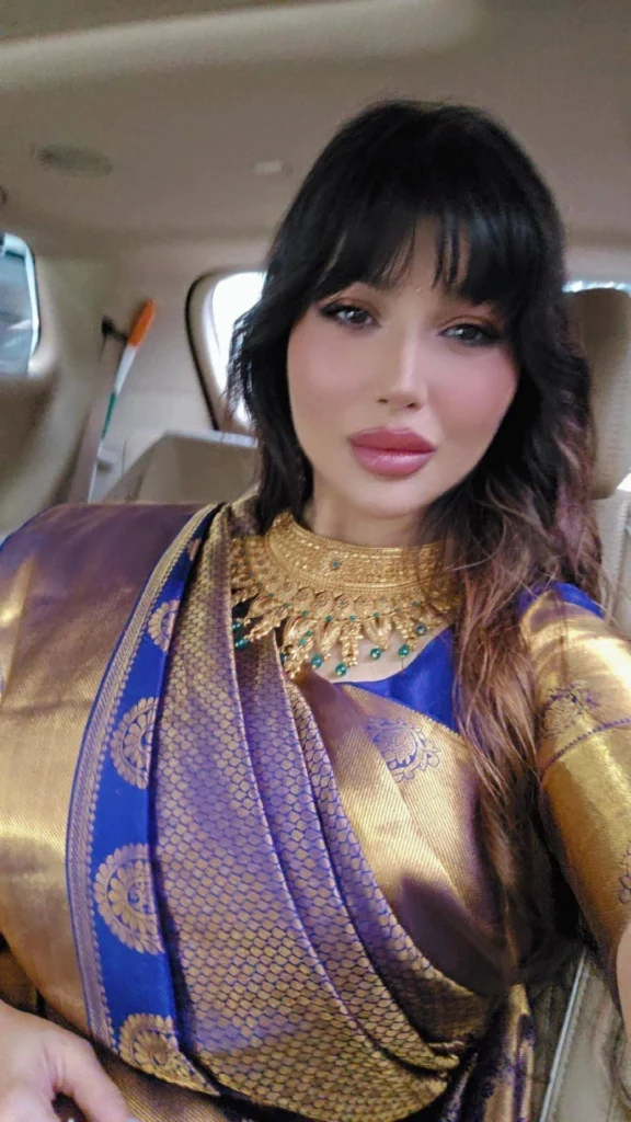    Ayesha Takia Stunning Photos on HOT51 