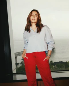 Read more about the article Beautiful Stunning Anushka Sharma Photos on HOT51 A Visual Feast