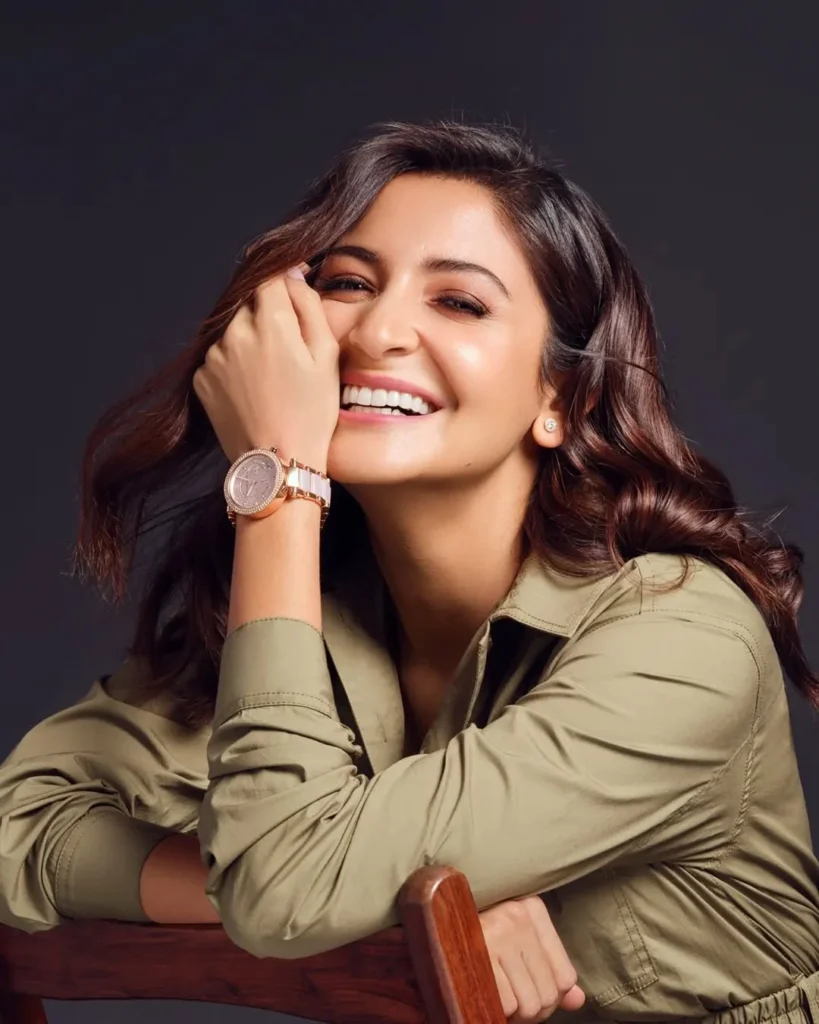  Beautiful Anushka Sharma Photos on HOT51