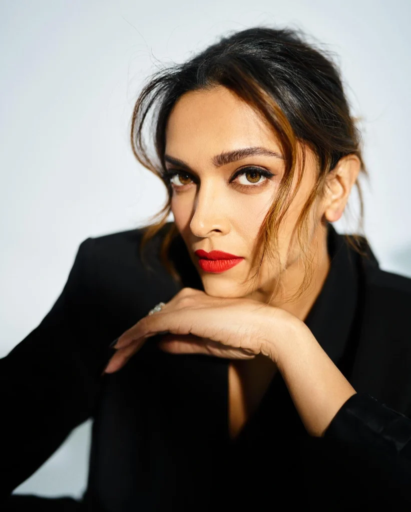 Beautiful Deepika Padukone Photos on HOT51