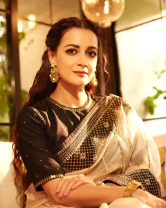 Read more about the article Beautiful Dia Mirza Photos on HOT51 Stunning Moments