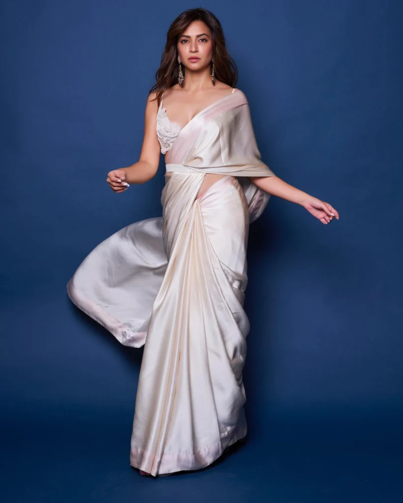 Kriti Kharbanda Photos on HOT51