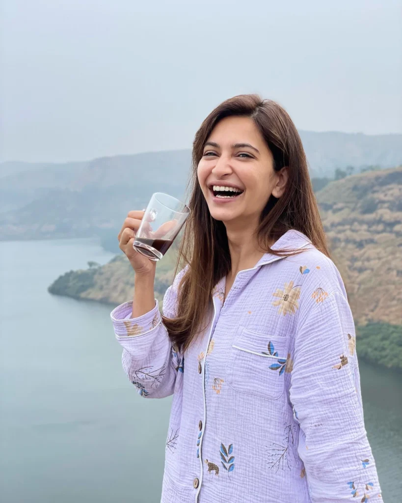 Beautiful Kriti Kharbanda Photos on HOT51 Platform
