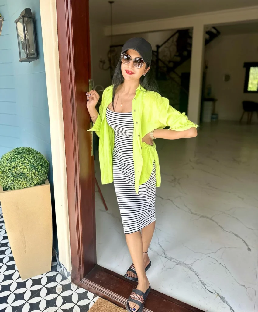 Beautiful Vimala Raman Photos on HOT51 