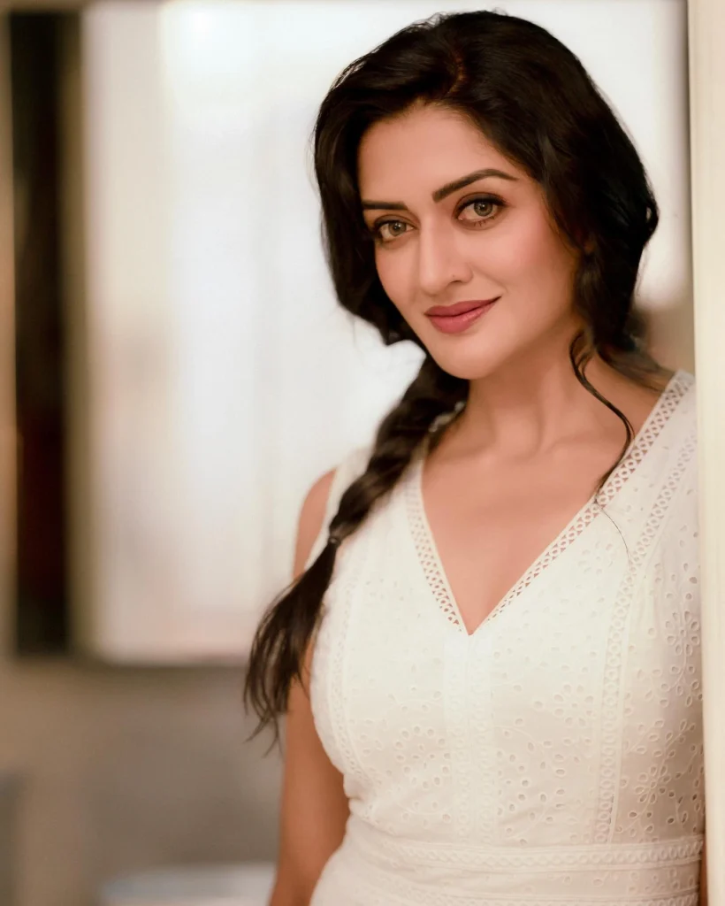  Beautiful Vimala Raman Photos on HOT51 