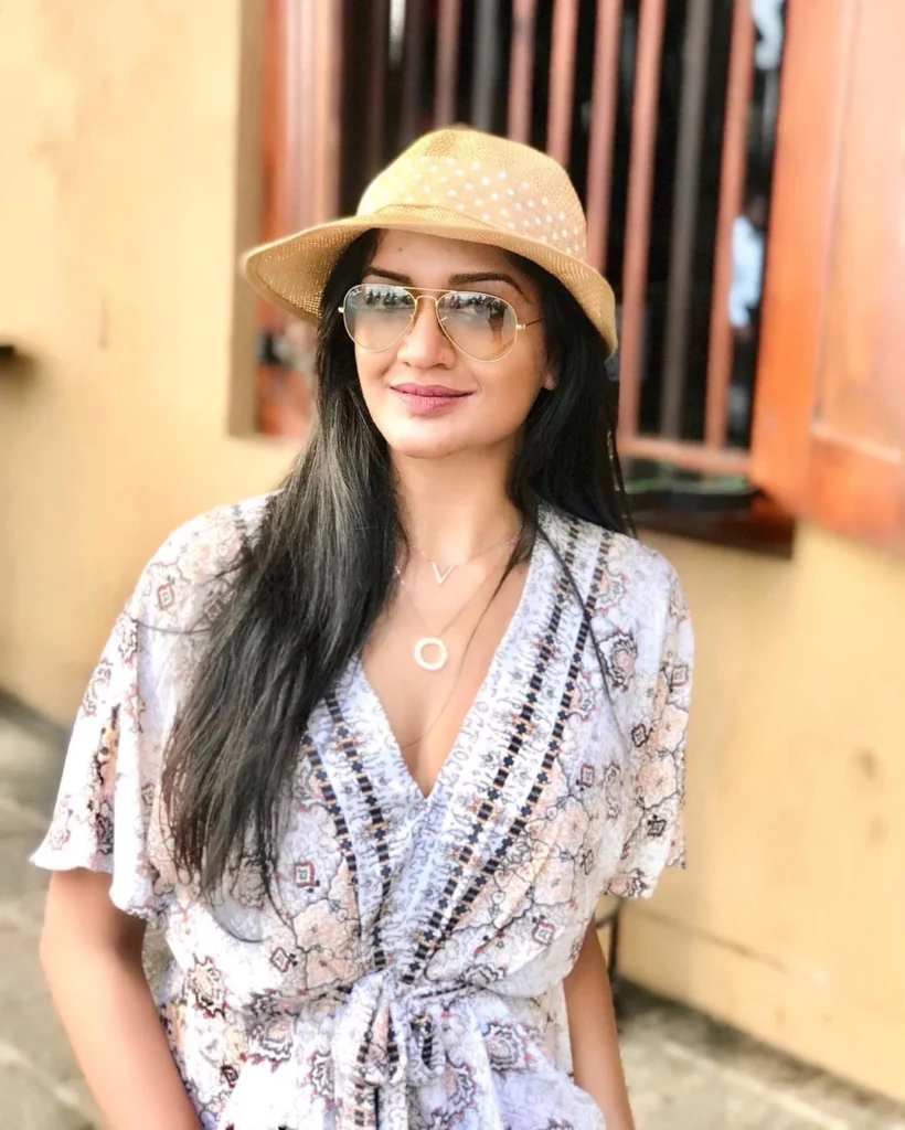 Beautiful Vimala Raman Photos on HOT51