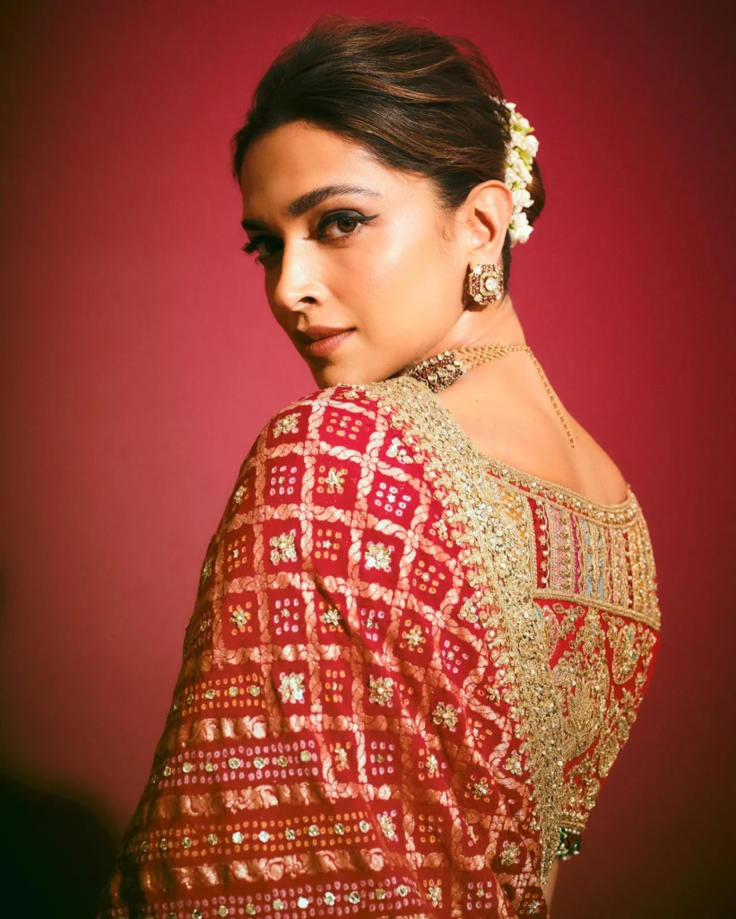 Deepika Padukone Photos on HOT51