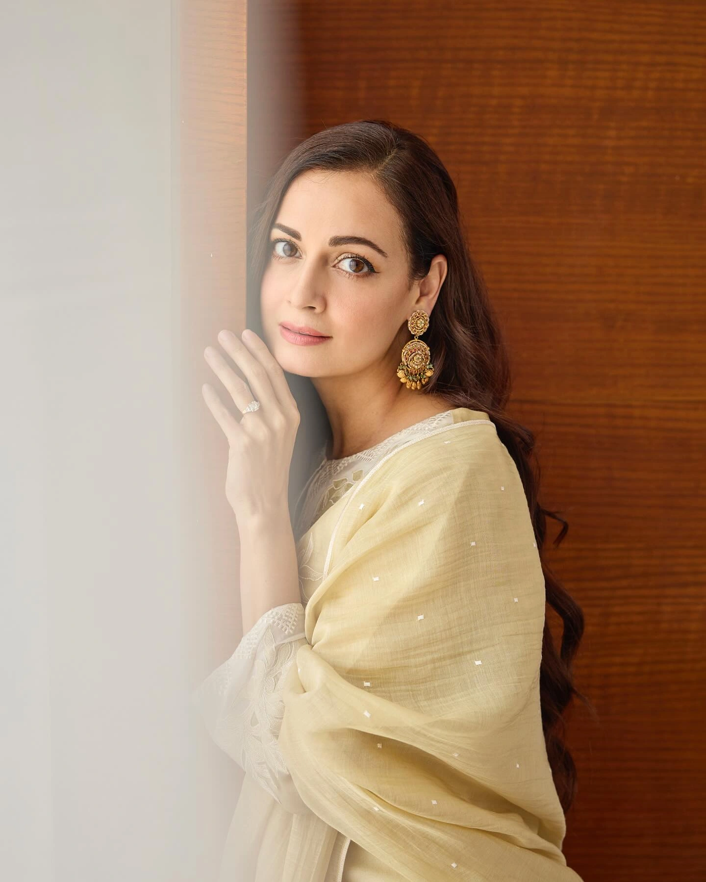 Read more about the article Beautiful Stunning Dia Mirza Photos on HOT51 Live