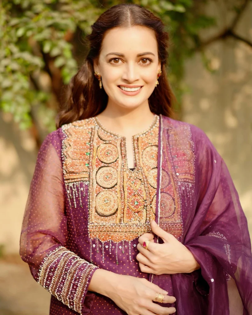 Stunning Dia Mirza Photos on HOT51