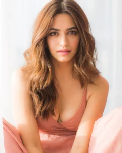 Read more about the article Beautiful Stunning Kriti Kharbanda Photos on HOT51 A Visual Treat