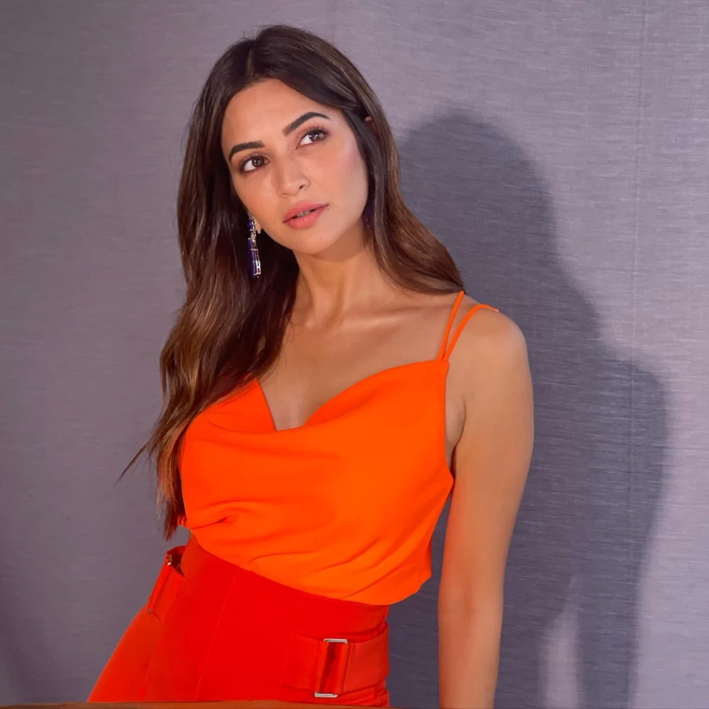 Stunning Kriti Kharbanda Photos on HOT51 App