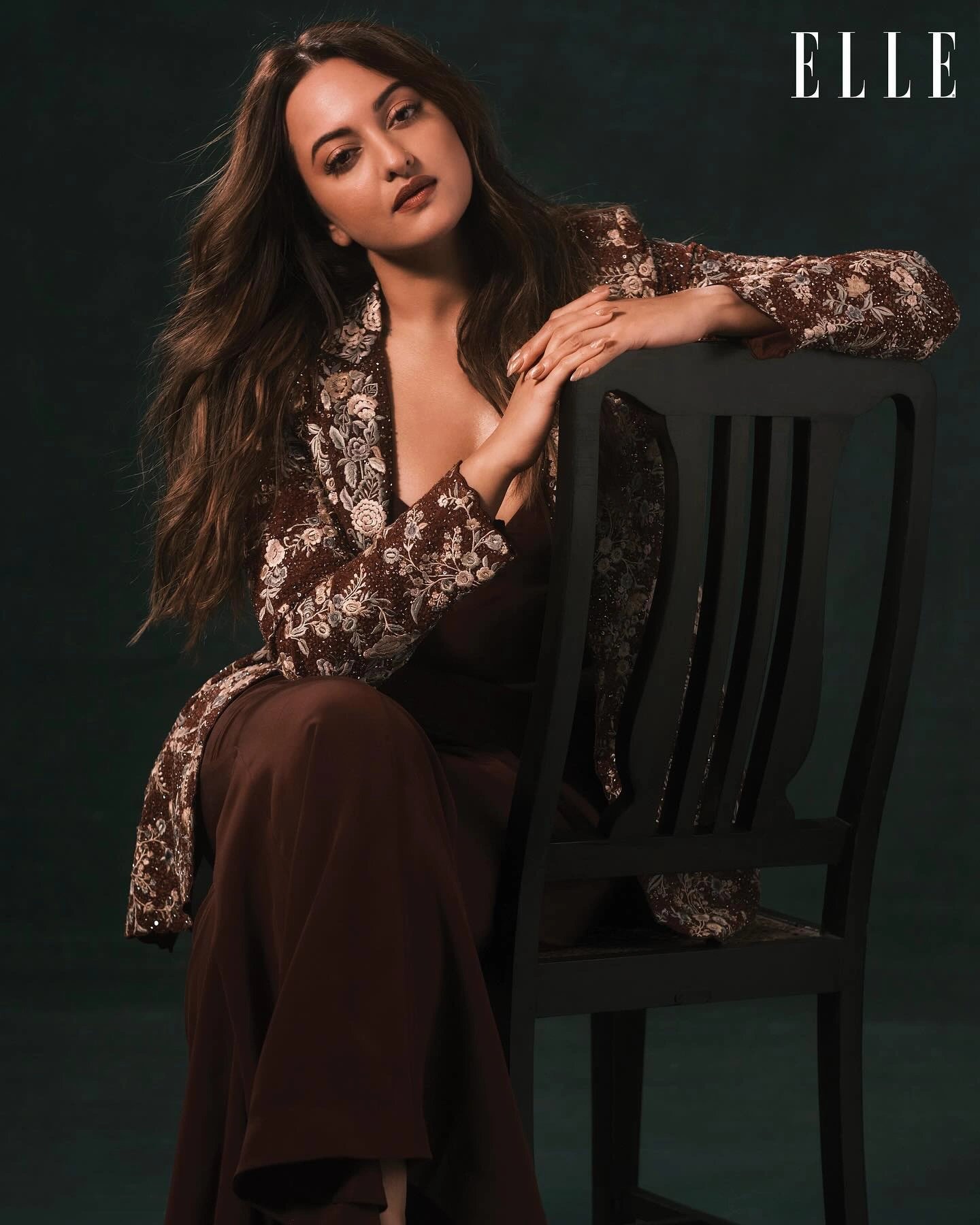 You are currently viewing Beautiful Stunning Sonakshi Sinha Photos on HOT51