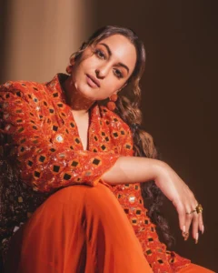 Read more about the article Beautiful Stunning Sonakshi Sinha Photos on HOT51 See Now