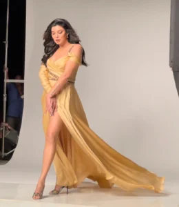 Read more about the article Beautiful Stunning Sushmita Sen Photos on HOT51