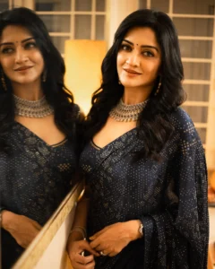 Read more about the article Beautiful Stunning Vimala Raman Photos on HOT51 See More