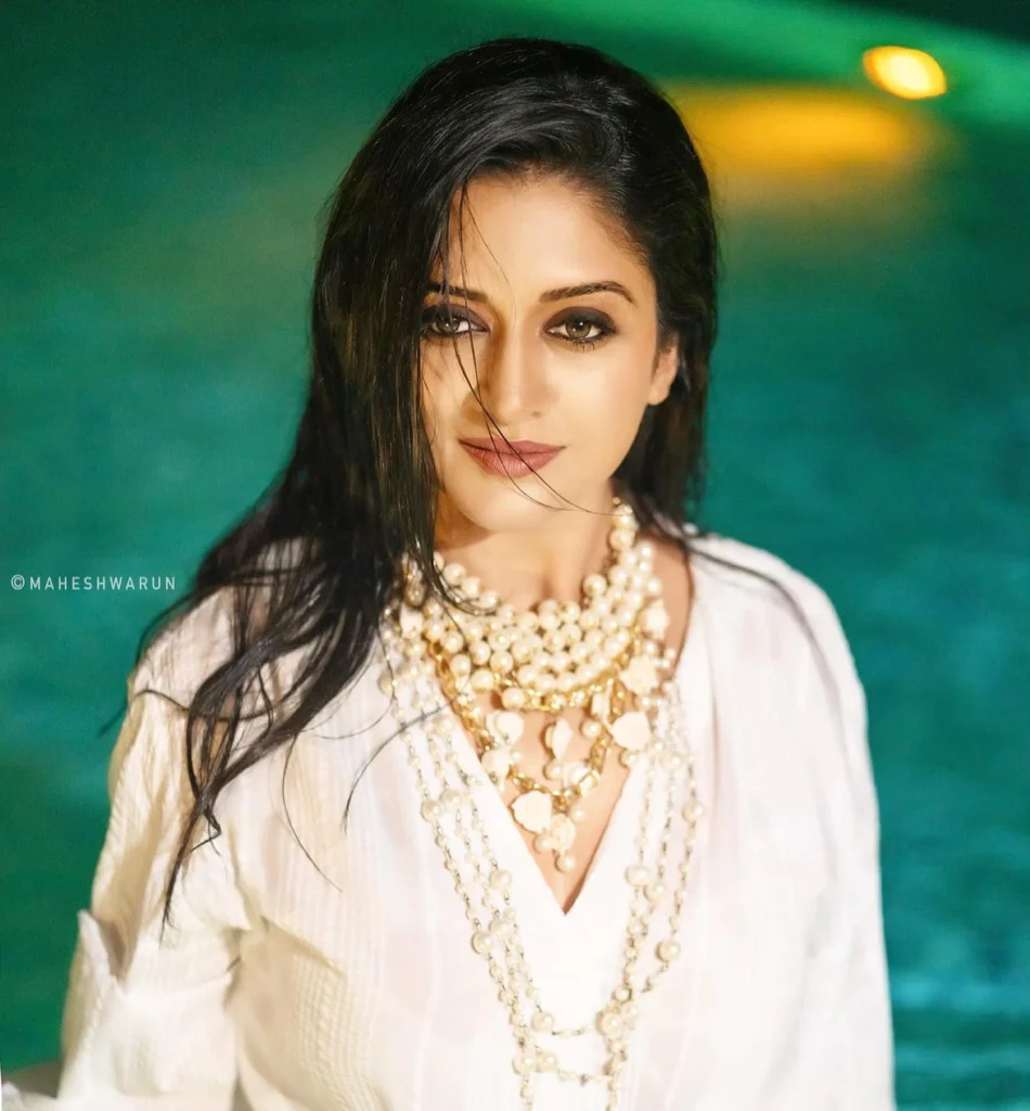 Vimala Raman Photos on Hot51
