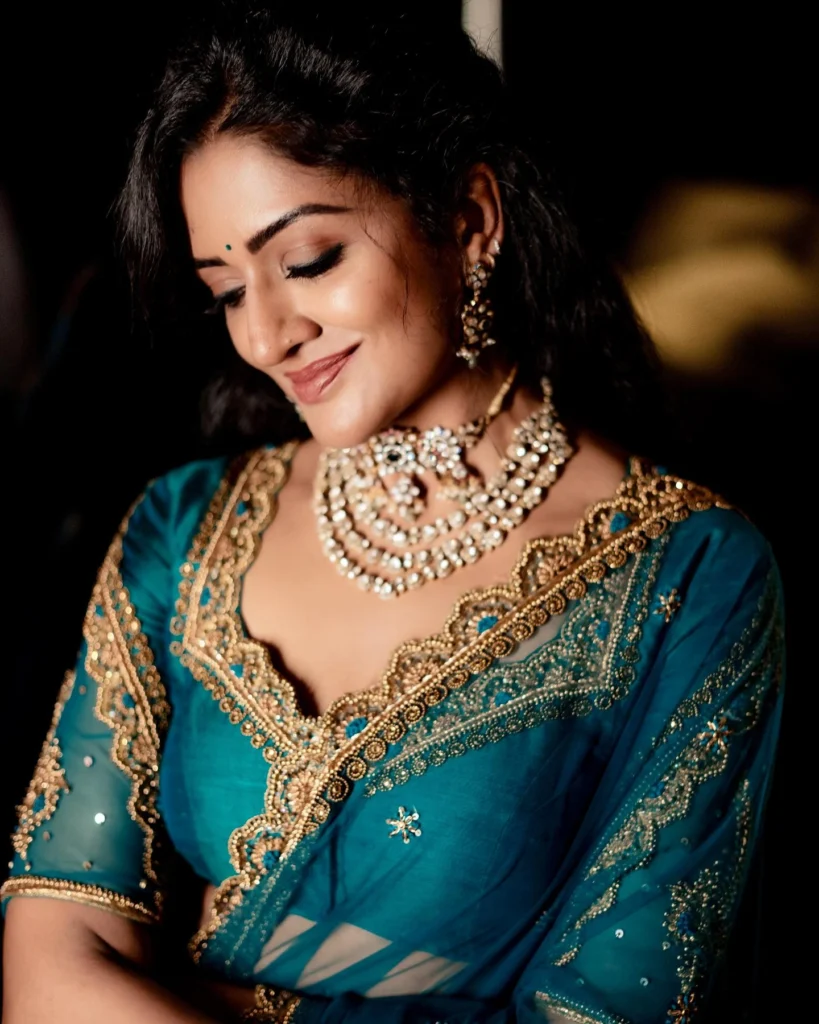 Vimala Raman's  Stunning Photos on HOT51 Live Bling 