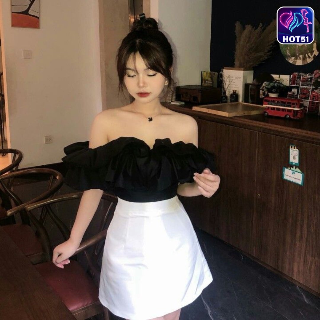 Read more about the article Hot51 vs Bigo Live: Mana yang Lebih Baik?